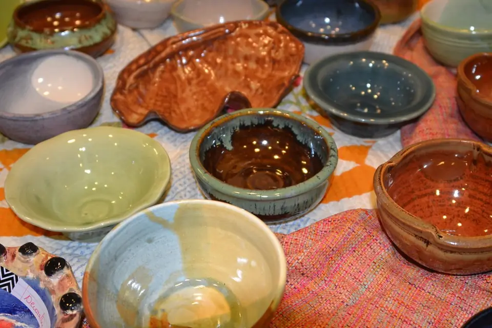 Empty Bowls