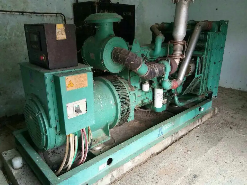 diesel generator~hydroelectric power plant