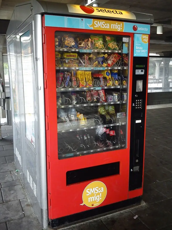 Wireless vending machine